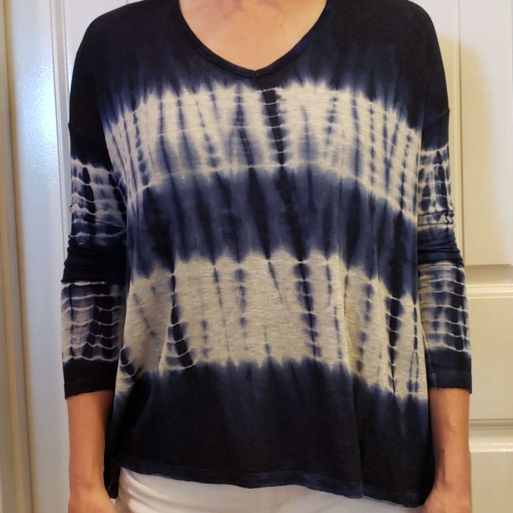 PPLA blue and white top size Small